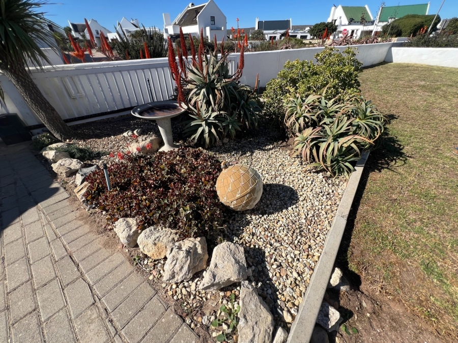 6 Bedroom Property for Sale in Jacobsbaai Western Cape